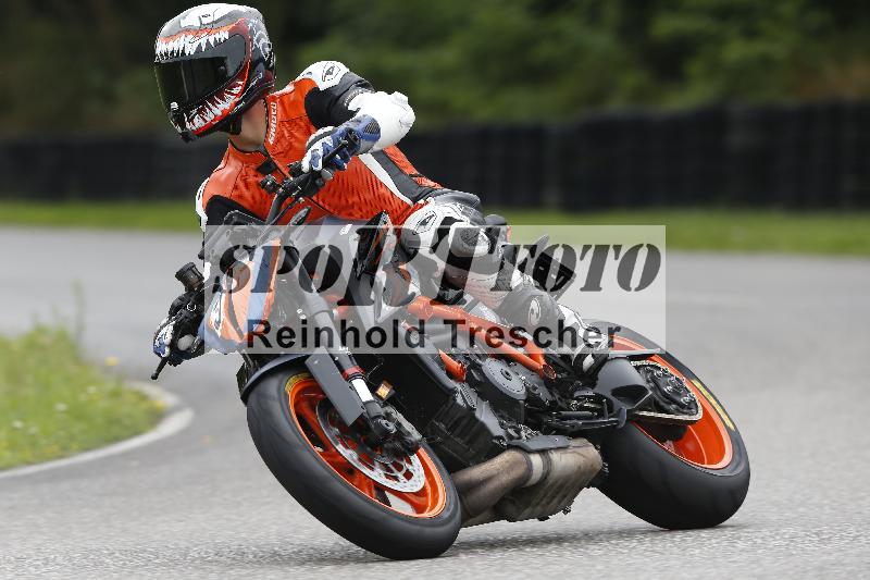 Archiv-2025/37 28.07.2025 Dunlop Ride und Test Day ADR/Einsteiger gruen/3